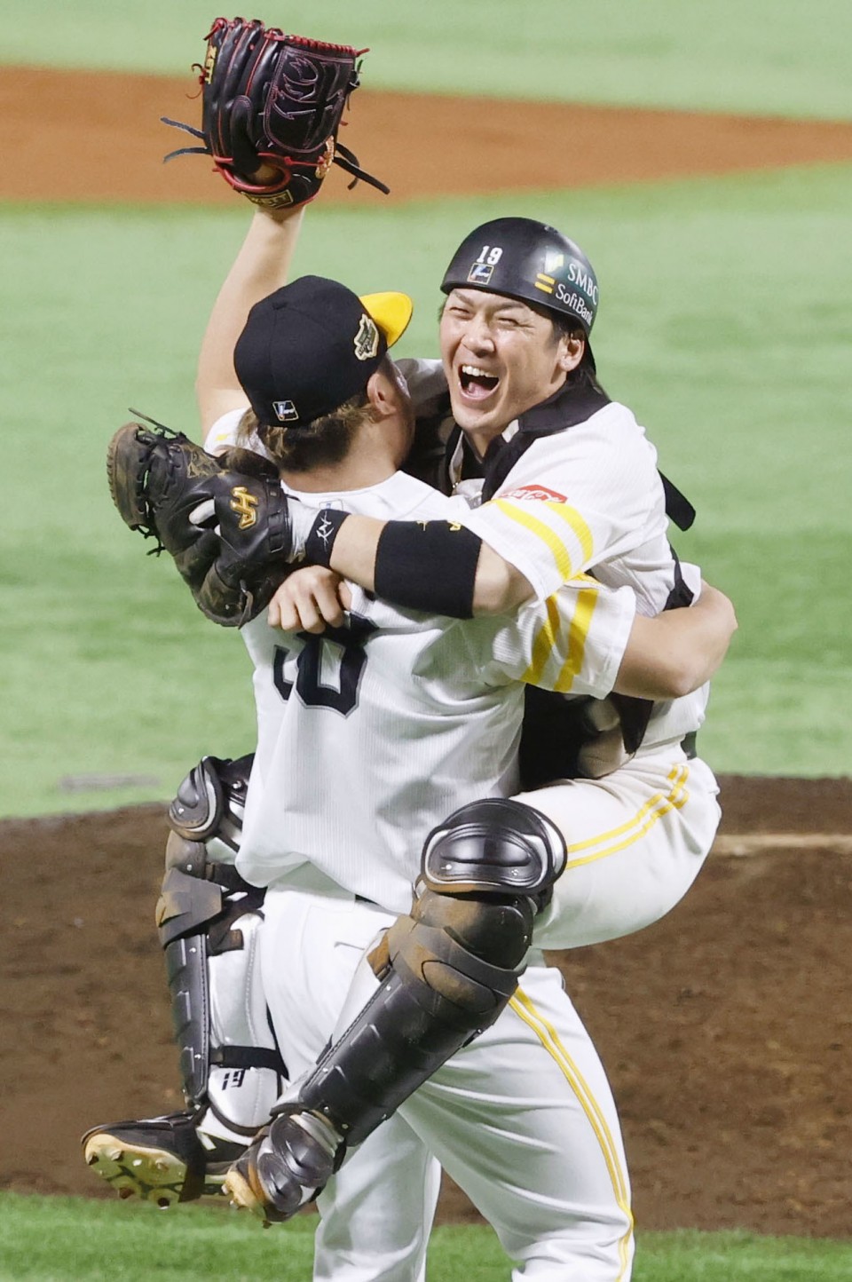 Softbank Hawks Winning Streak: How Long Can They Keep It Up?